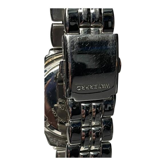 GUESS Waterpro Women’s Silver Tone Crystal Bezel Bracelet Watch Needs Battery main image 8